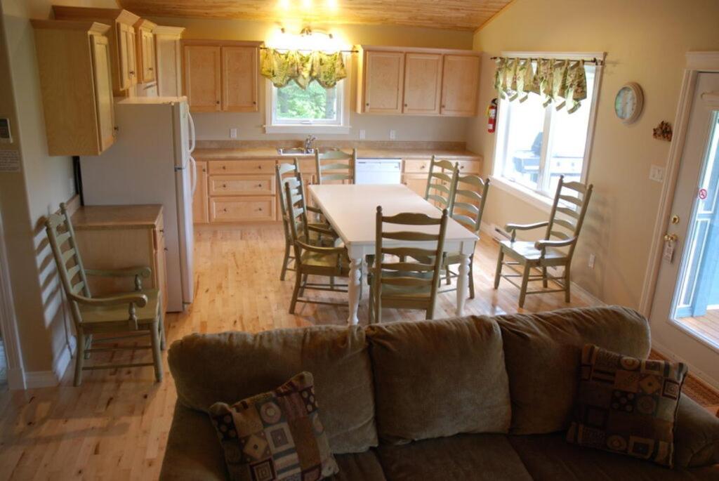 Brudenell Fairway Chalets Georgetown 외부 사진